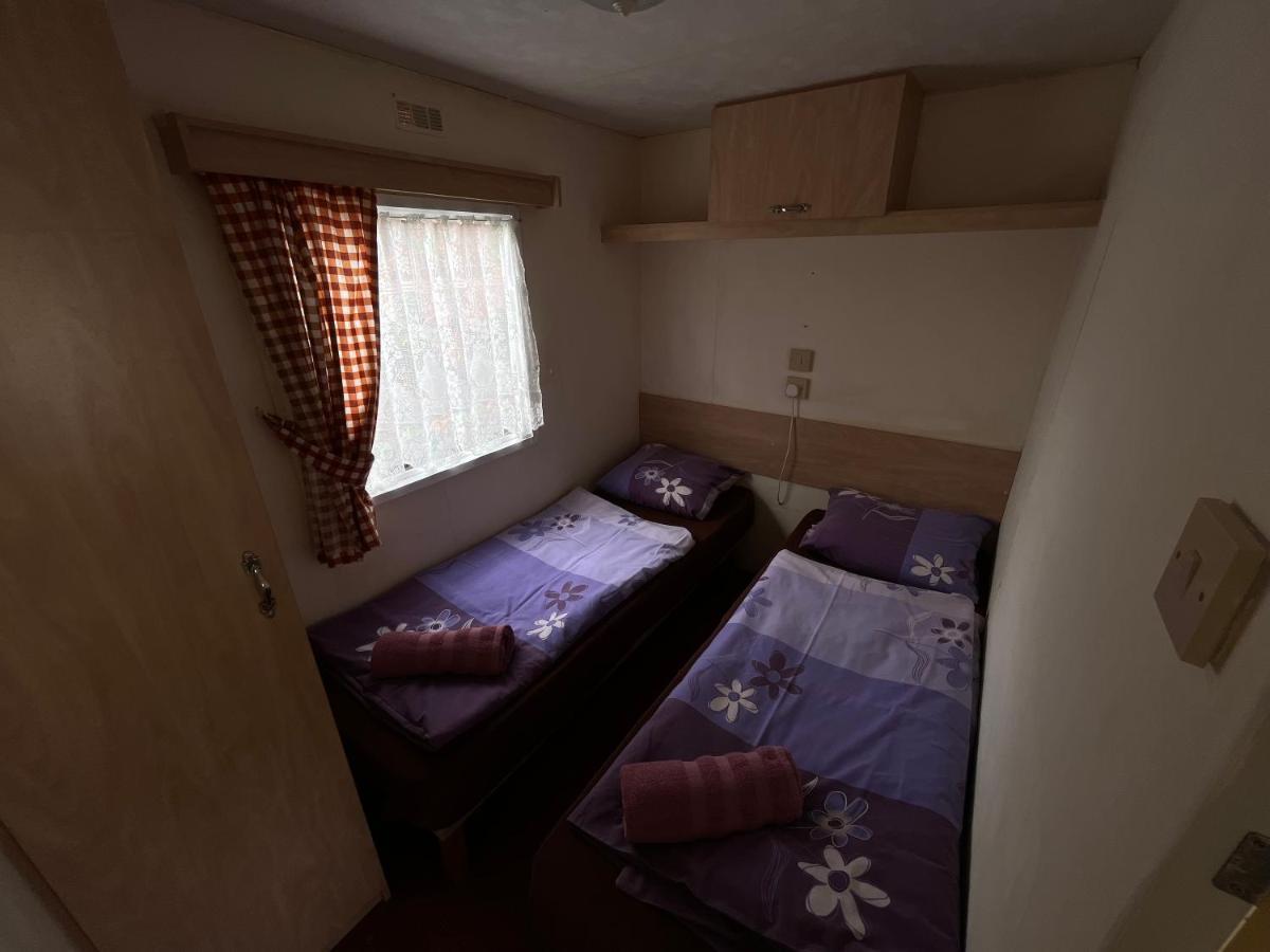 Ferienwohnung Autocamp Free Star - Mobilheimy Strachotin Exterior foto