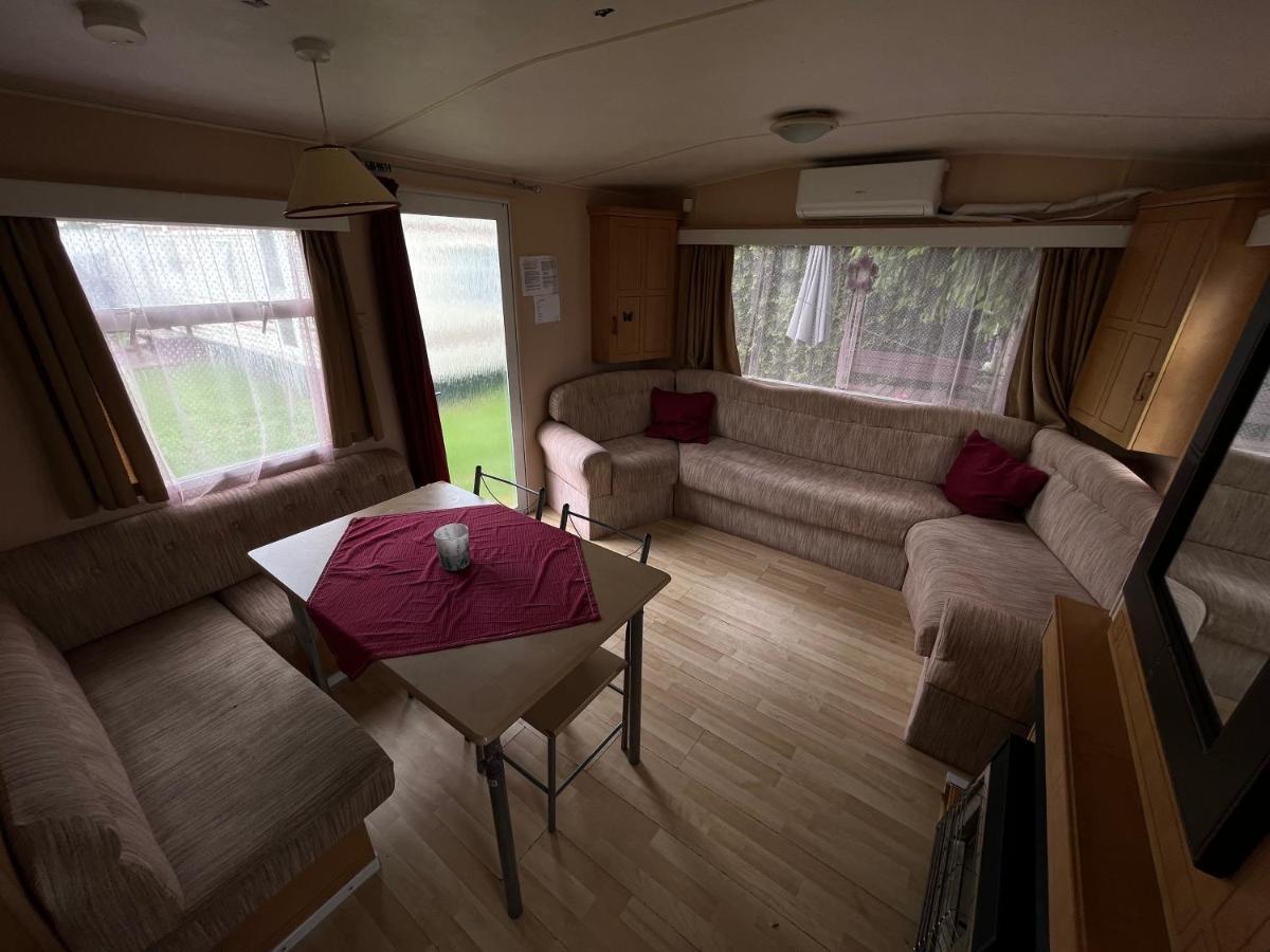 Ferienwohnung Autocamp Free Star - Mobilheimy Strachotin Exterior foto